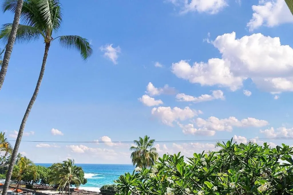 Hawaiian-Style Oceanview Across The Street From Historic Magic Sands Beach Park - White Sands Village 202 Kailua-Kona